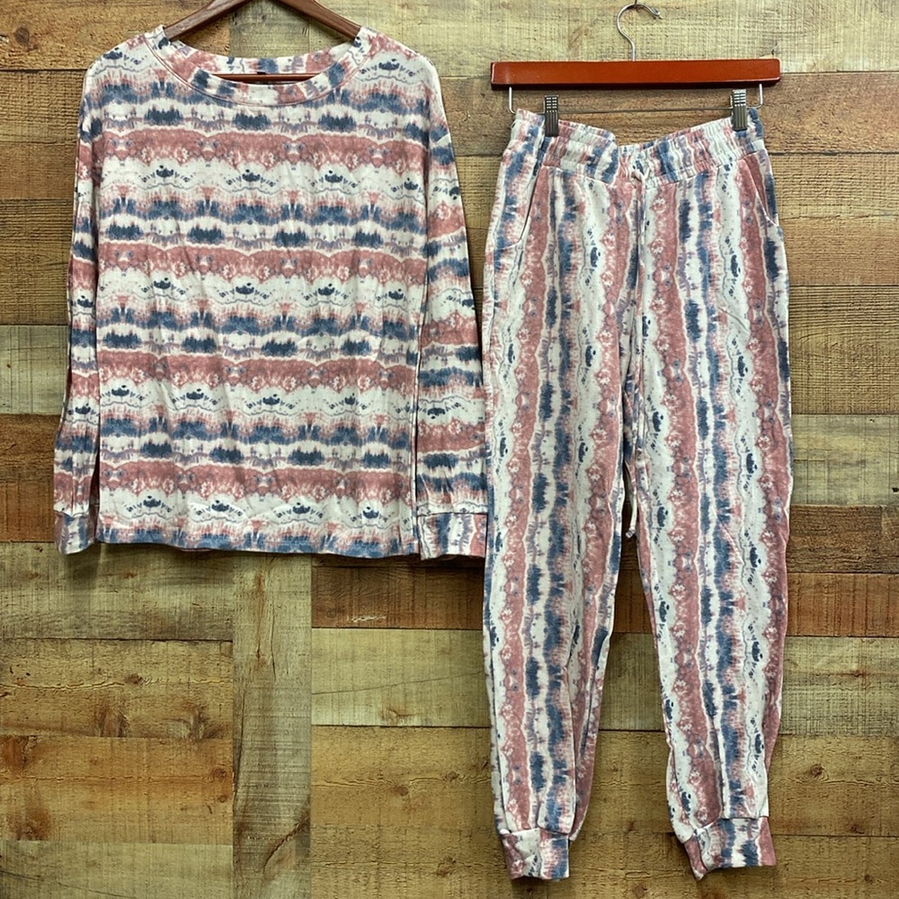 White Birch Tie Dye Lounge Set